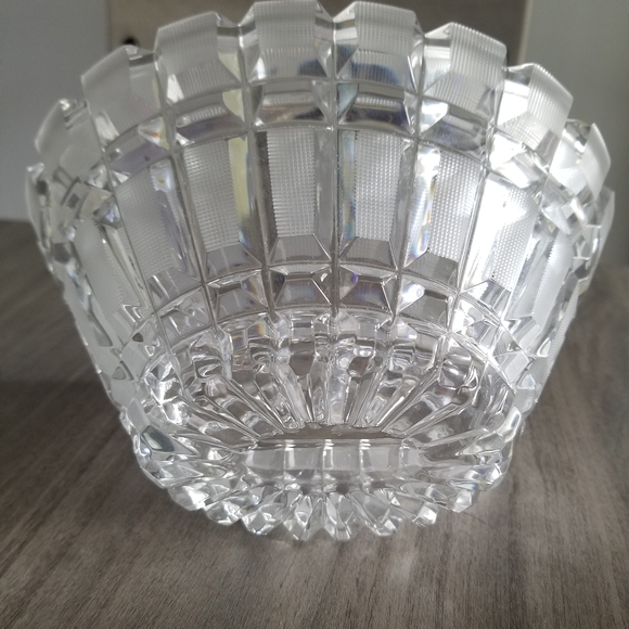 Vintage Oblong Etched 24% Lead Crystal Bowl - Picture 6 of 11